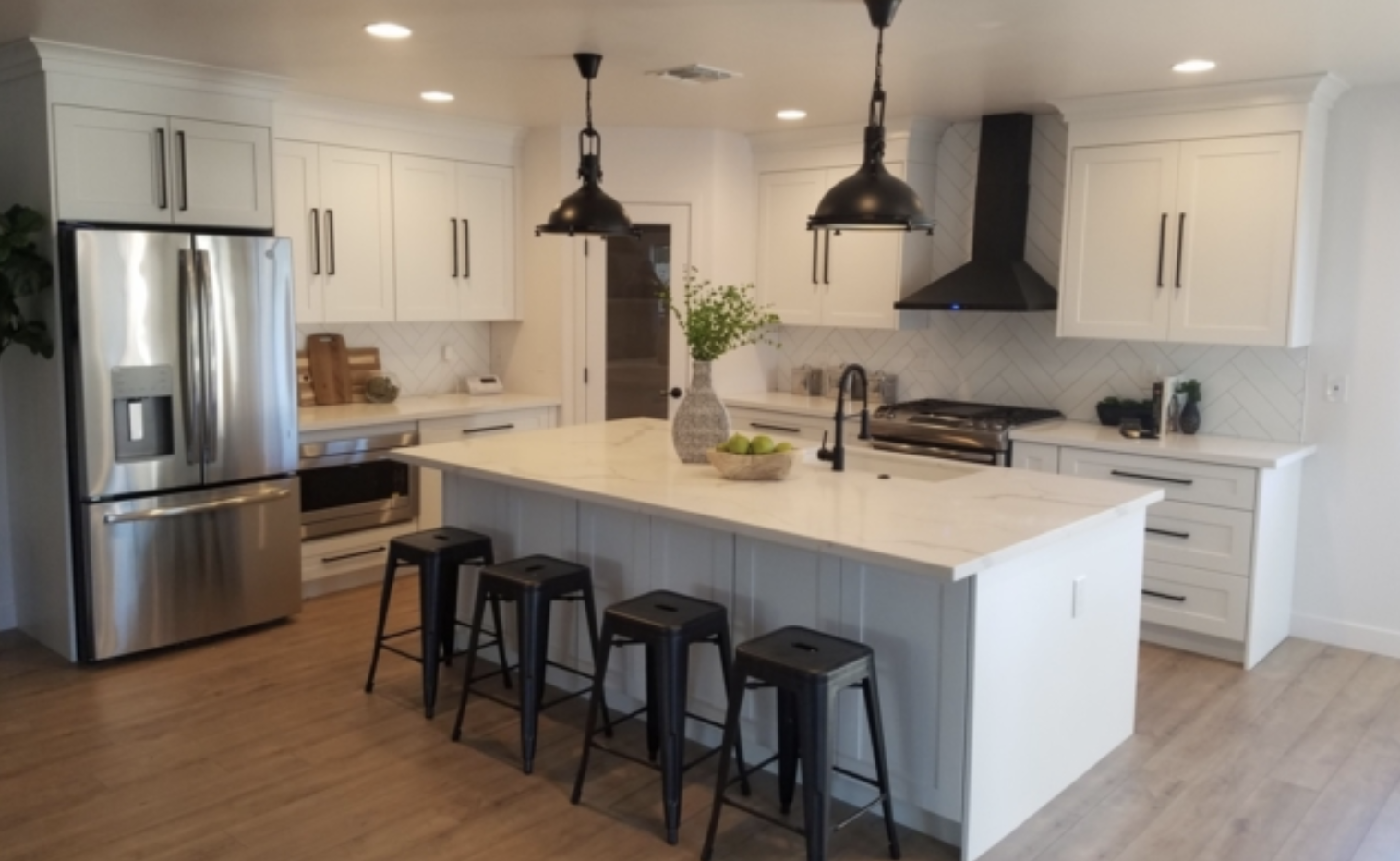 Kitchen Trends That Will Last - White Shaker Cabinets - CO & AZ